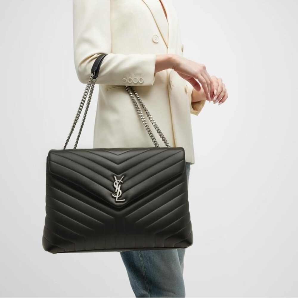 Yves Saint Laurent LouLou Large Flapbag Metalasse - Black and Silver - Picture 2 of 13